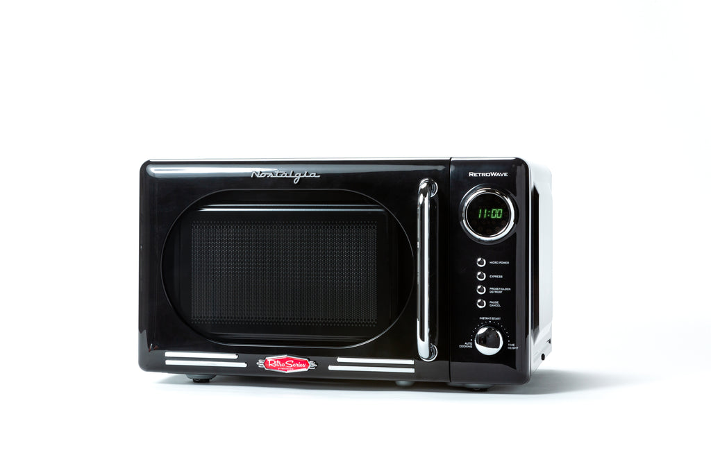 ノスタルジア Nostalgia レトロ カウンタートップ Retro Countertop 電子レンジ ブラック Microwave Oven Large 800W Black Retro 0.7 Cubic Foot 700-Watt Countertop Microwave Oven - Black